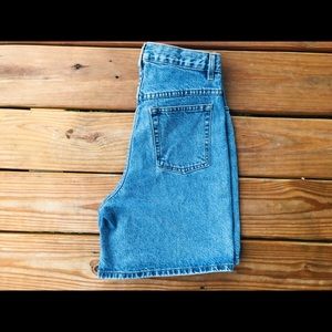🔥Final Reduction🔥 VTG Honors HW Shorts, 27